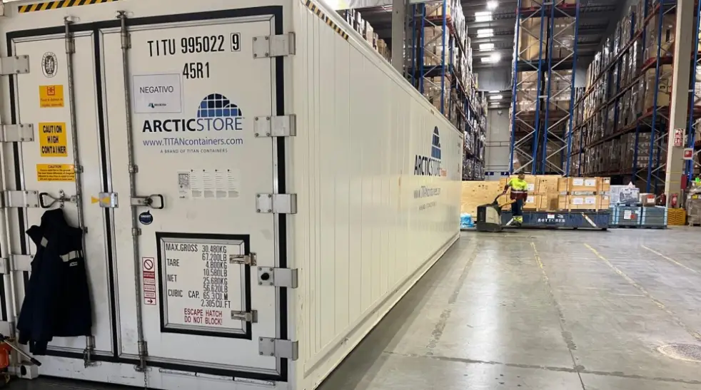 Logistyka łańcucha chłodniczego Arctic Superstore